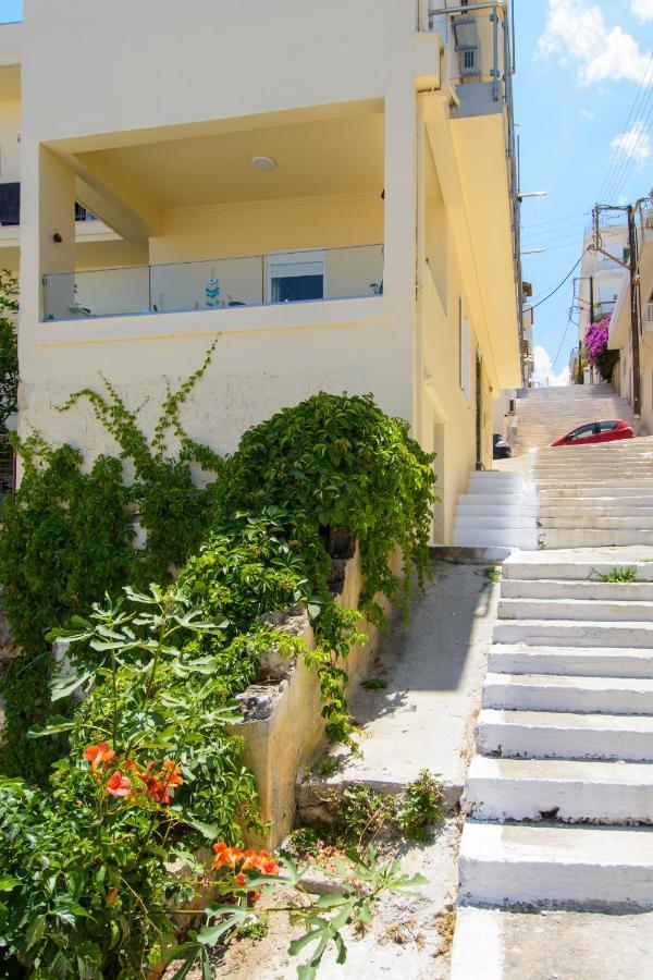 House For Families Near The Lake Agios Nikolaos Exterior foto